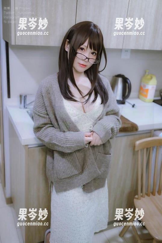 高中生Nyako喵子的美图日常，随便一张都是青春气息，把我看得想叹气。