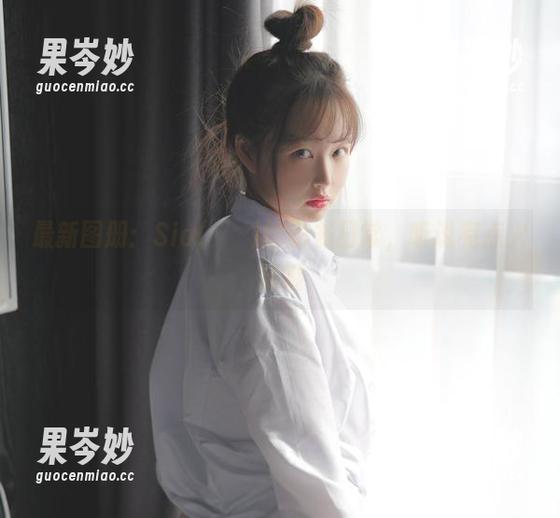 最新图册：Sia(시아)的秘书日常，听说有点火辣哦