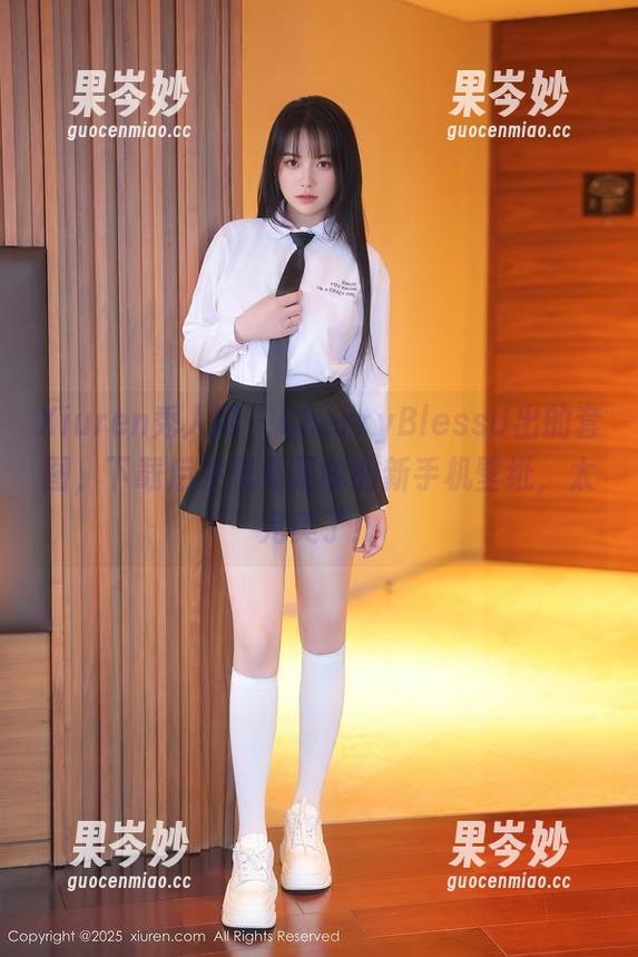 Xiuren秀人网 - CherryBlessU出的套图，下载后发现竟是我的新手机壁纸，太完美了！