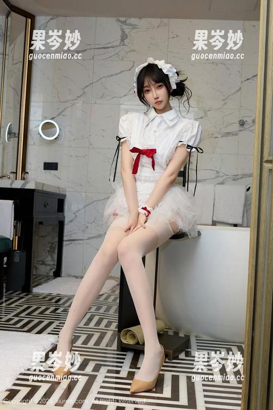 Xiuren秀人网 - 被周美美alicia的最新图包温柔打脸，这是什么神仙画风！
