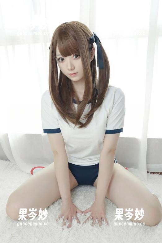 水面上的倒影，asagiriai(爱ちゃん)泳池高清美图中易碎的悸动。
