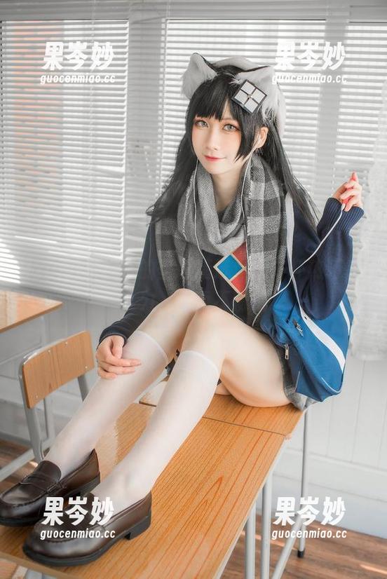 izumi泉桃子的圣诞精选，像一杯热巧克力，甜而不腻