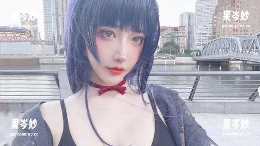 牛仔裤+无圣光，啾小妍的写真，无需修饰的美