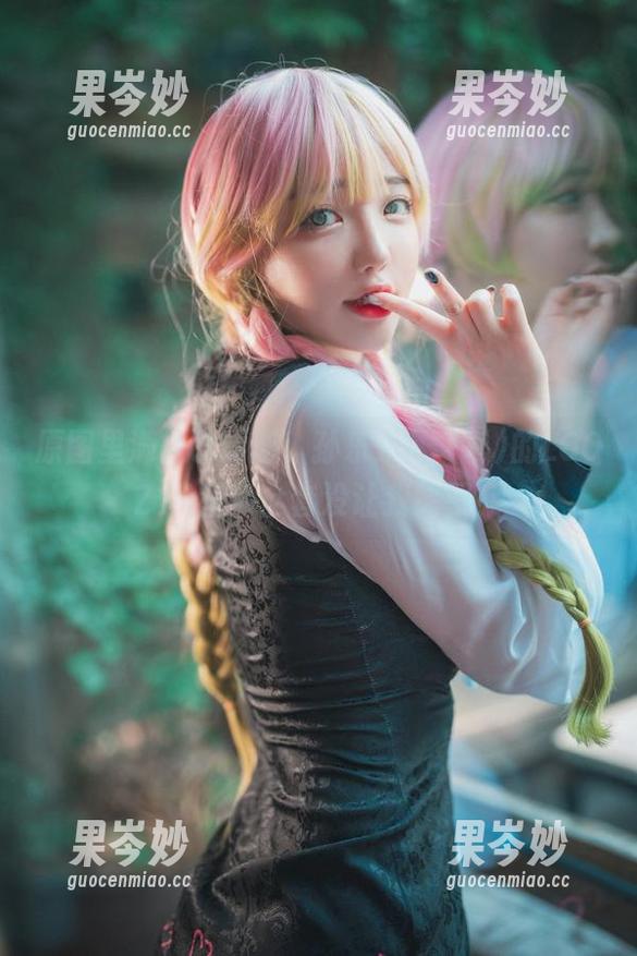 原图里满是设计感，孙乐乐(손예은)的LOOZY–画师全套没让我失望！