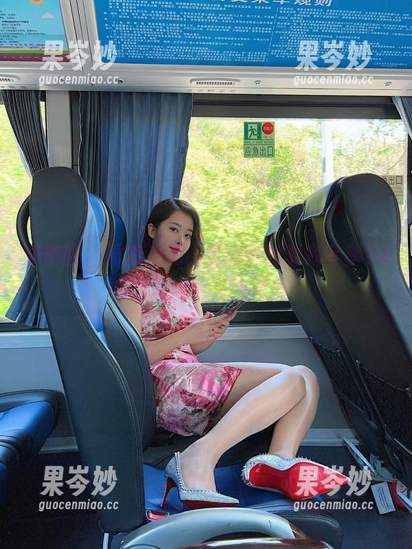 微密圈 - 图集满满，张老师的嘉宾专享2022竟让我有些意外