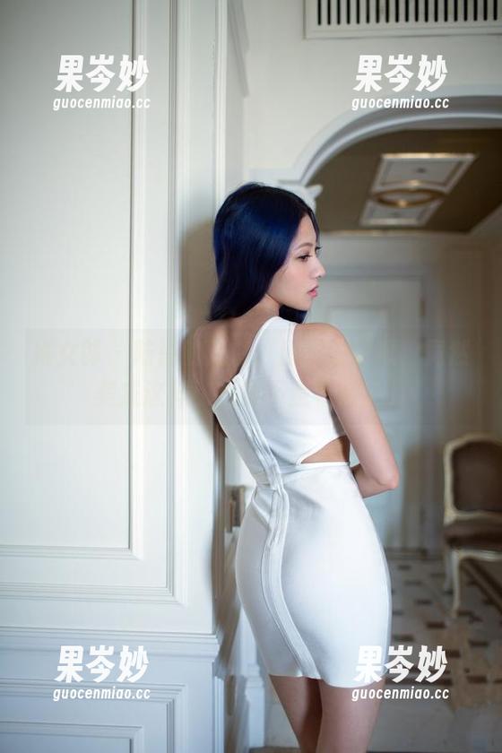 推女郎 - 陆瓷的黑白：原图的壁纸，竟然美成这样！我是不是看呆了？