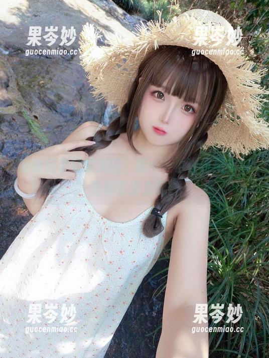 新婚日奈娇的美图，唔……也许是所有视觉都在努力配合