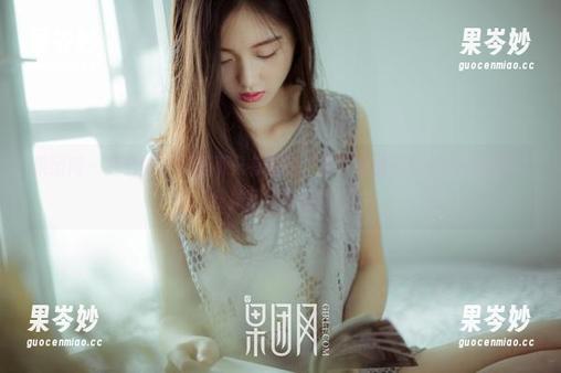 果团网 - 我们的记忆里不只有教室，这些校服写真里的陈迪娅又把我拉回了那年那月。