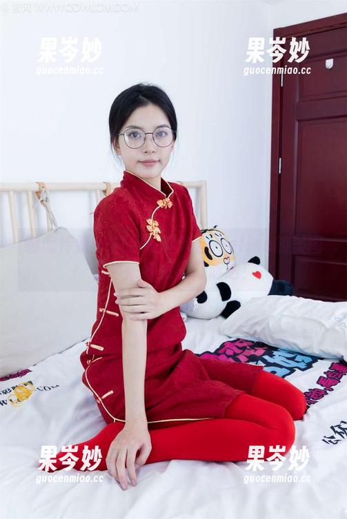 物恋传媒 - 白色板鞋集合—elise的美图看起来好想出门溜达！