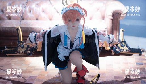 碧蓝航线莱莎联动，百合欧皇子的写真作品到底画啥？