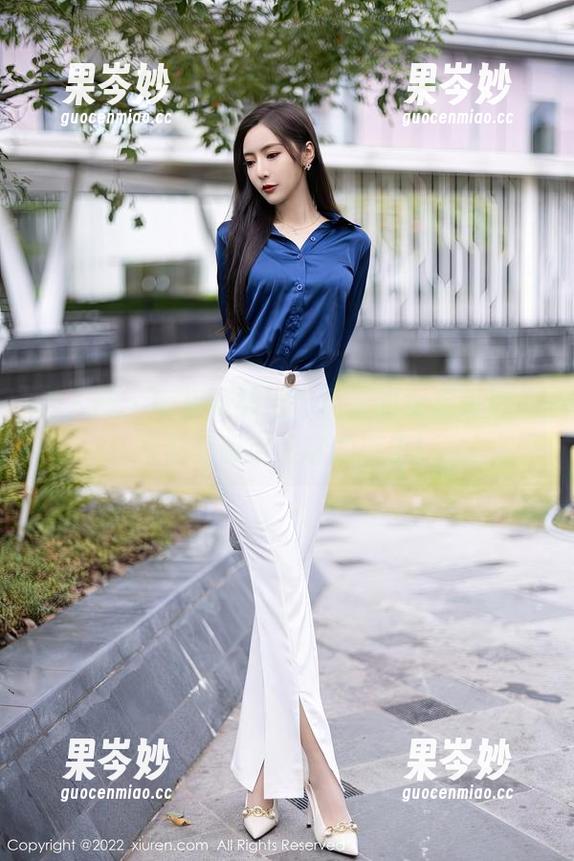 秀人网 - 南初妹妹给你免费的女友照片，果然是吸引眼球的高手！