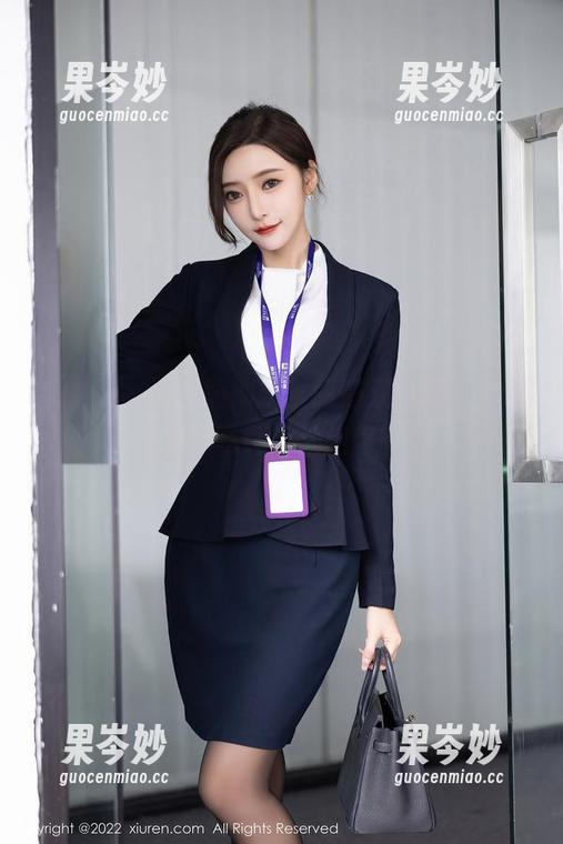 秀人网 - 最新图册：李丽莎双马尾，别让这俩“马尾”拽走你的心