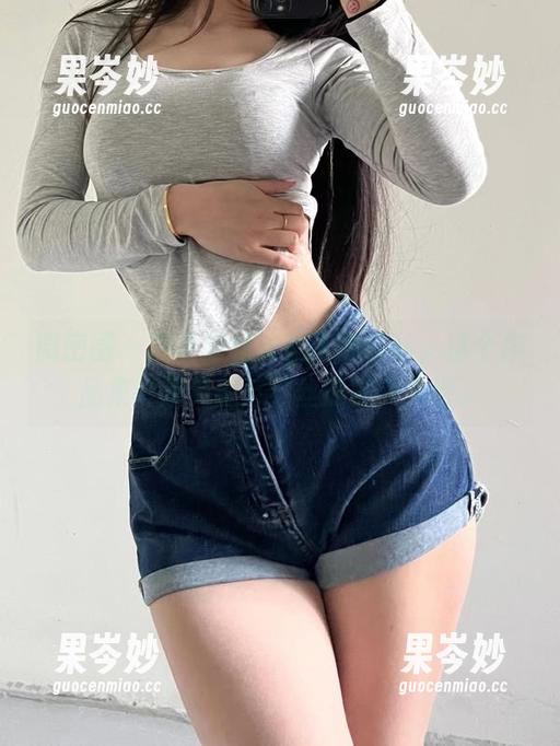 微密圈 - 粉色的猪陈佩奇的红丝，这个作品集真是灵魂与红丝的完美纠缠。