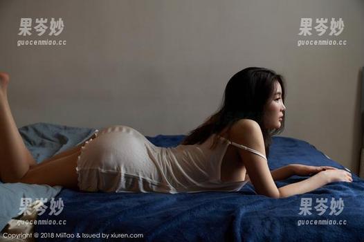蜜桃社 - 露西Lucy和她的女友，有点像在玩角色扮演！