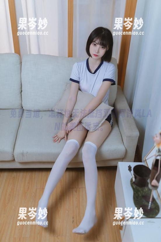 免费当道，怎样也无法抵挡双马尾许岚LAN的美图诱惑。