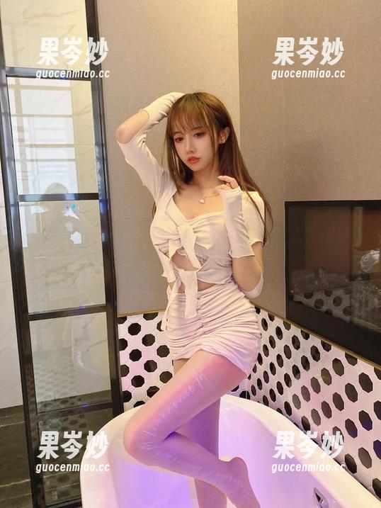 过期米线线喵，壁纸的比基尼梦境，谁能说清呢？